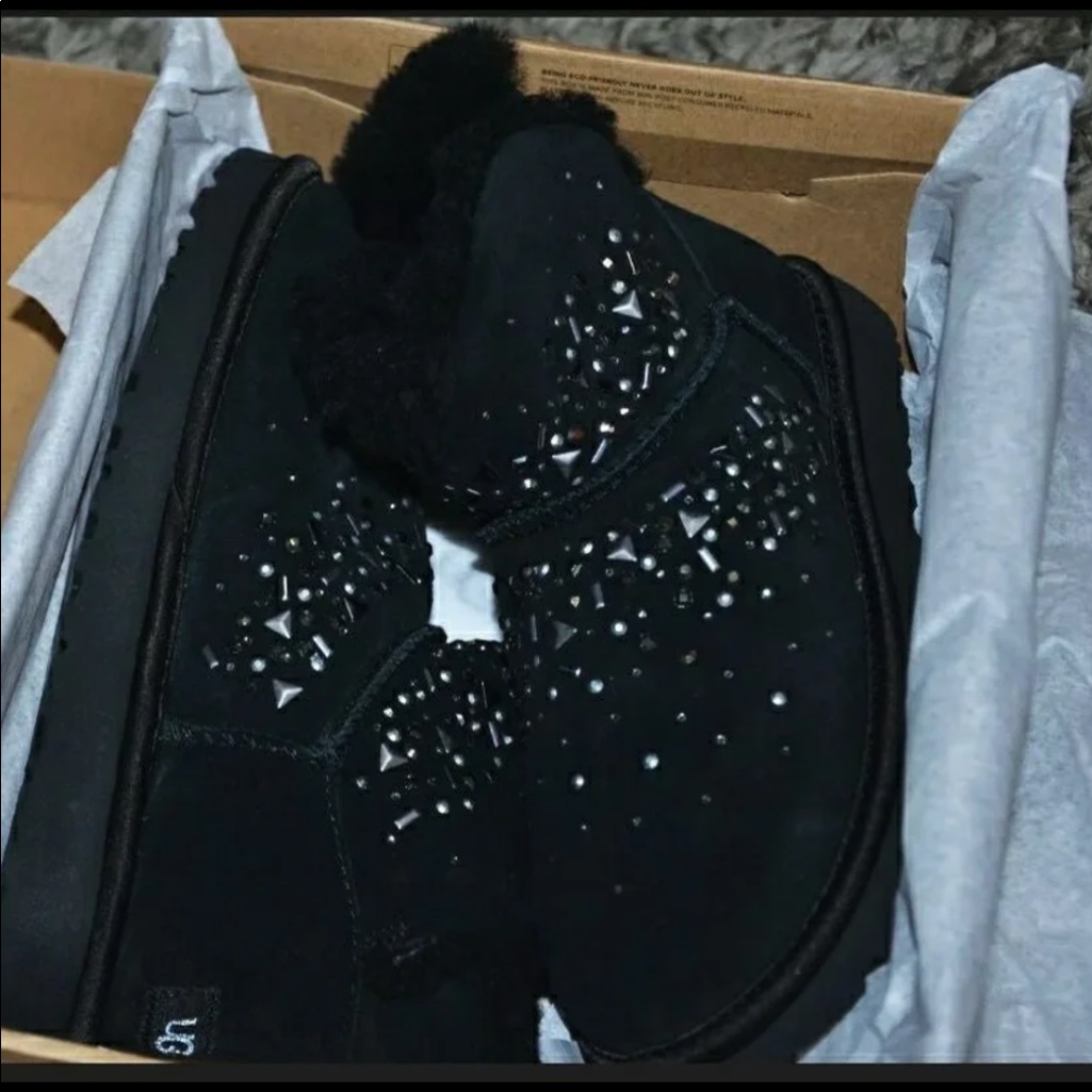 Ugg Womens Size 7 Classic Galaxy Bling Mini Classic Bootie